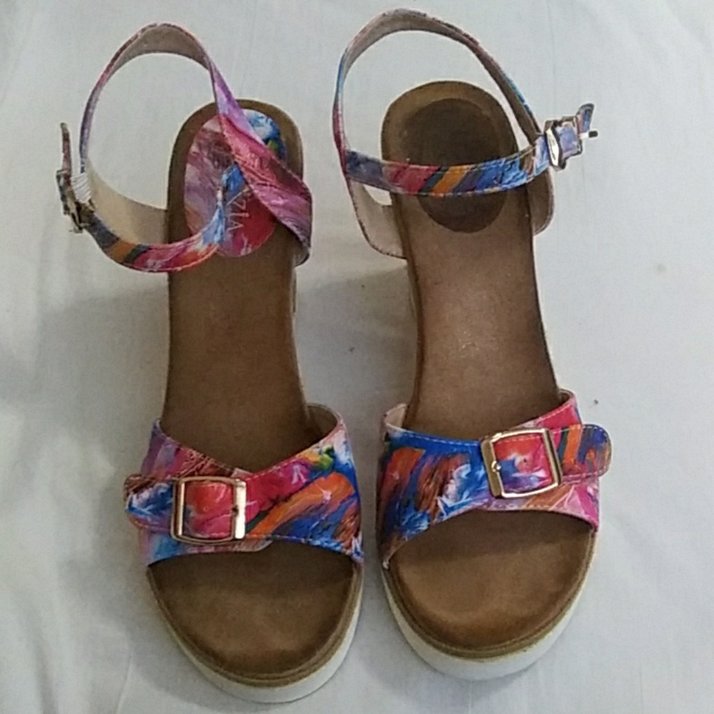 Wedges - Picture 2 of 2